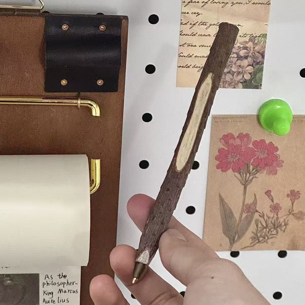 Vintage Clipboard Memo Board with Kraft Paper Roll